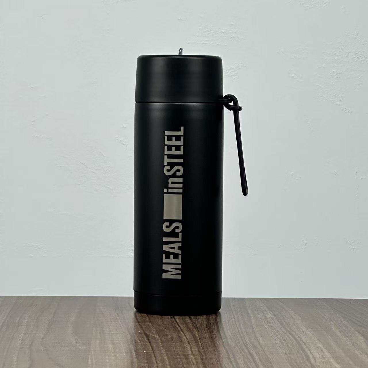Stainless Steel Insulated Water Bottle with Straw | 650ml (22oz) | Stainless Steel Lunchbox NZ | Meals in Steel