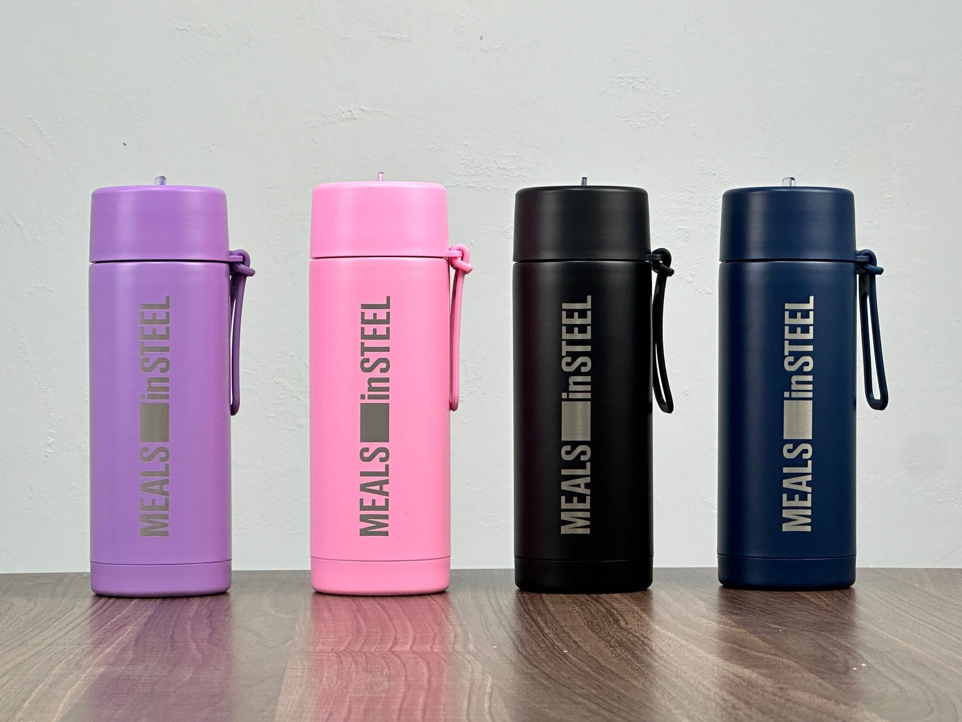 Stainless Steel Insulated Water Bottle with Straw | 650ml (22oz) | Stainless Steel Lunchbox NZ | Meals in Steel