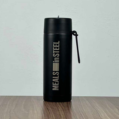 650ml insulated stainless steel water bottle with straw lid and carry handle in black